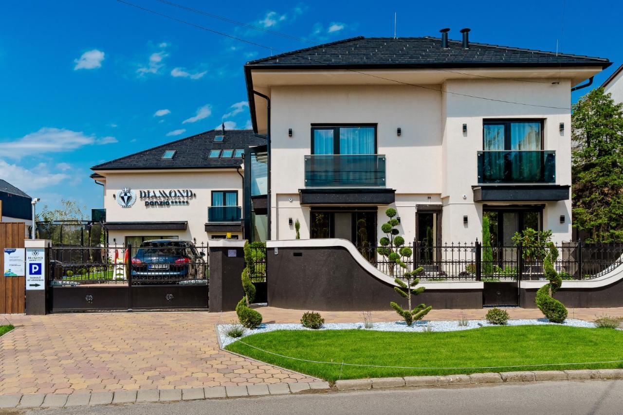 Diamond Panzio Bed and Breakfast Hajdúszoboszló Εξωτερικό φωτογραφία