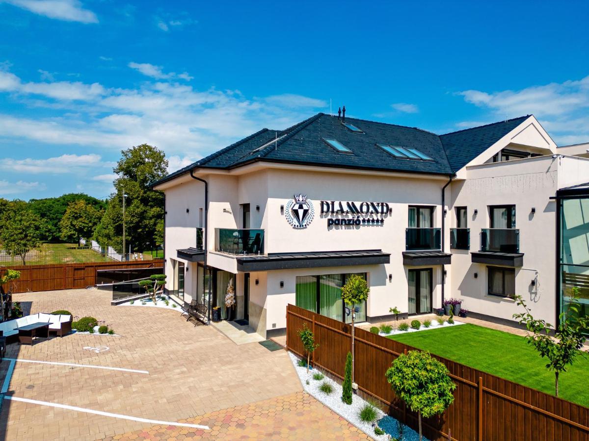 Diamond Panzio Bed and Breakfast Hajdúszoboszló Εξωτερικό φωτογραφία